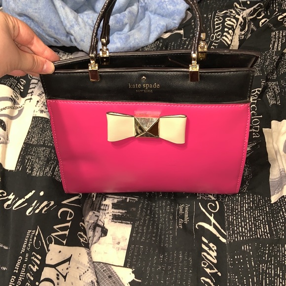 kate spade Handbags - Purse